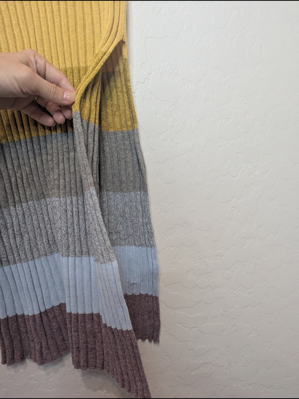 Saylor Emsey Dress - Size M - Picture 7 of 10